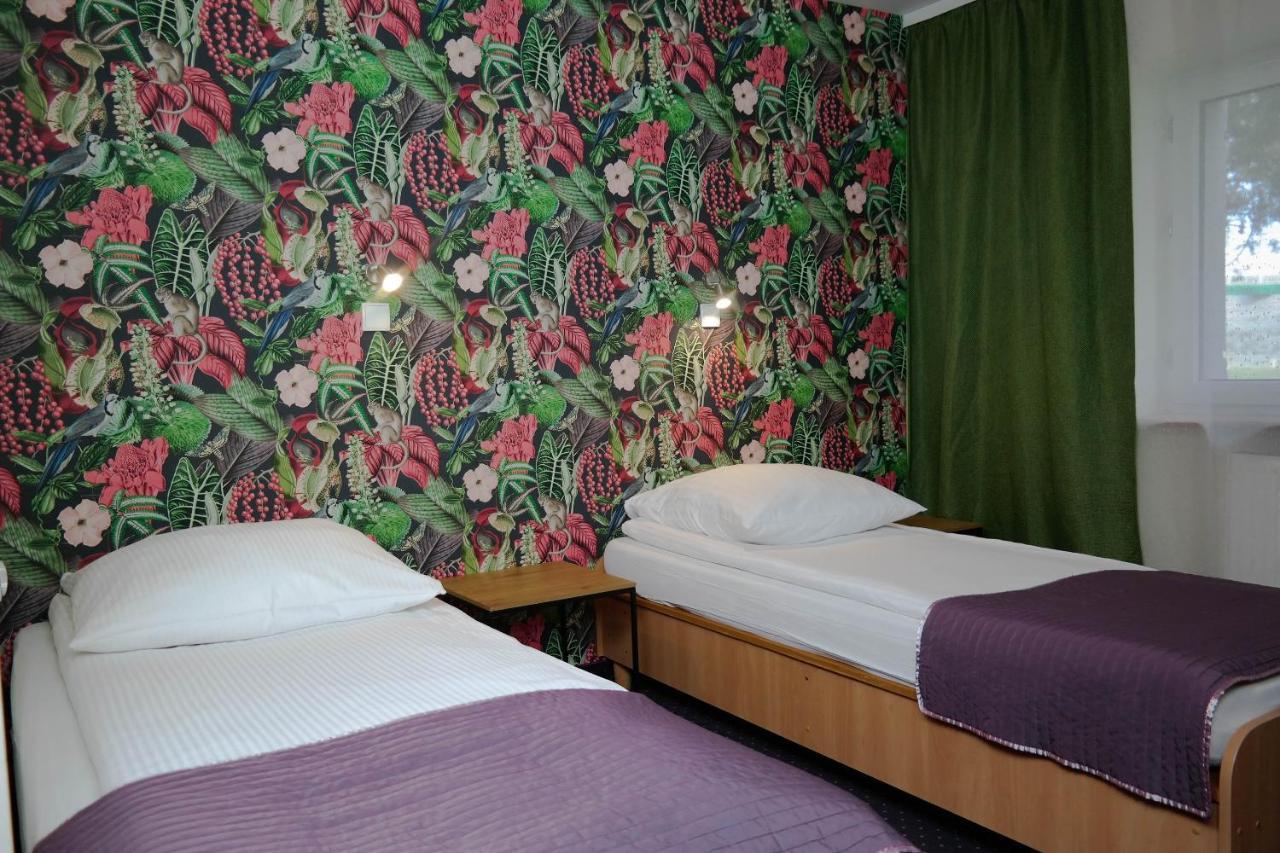 Hotel George Nadarzyn Eksteriør billede