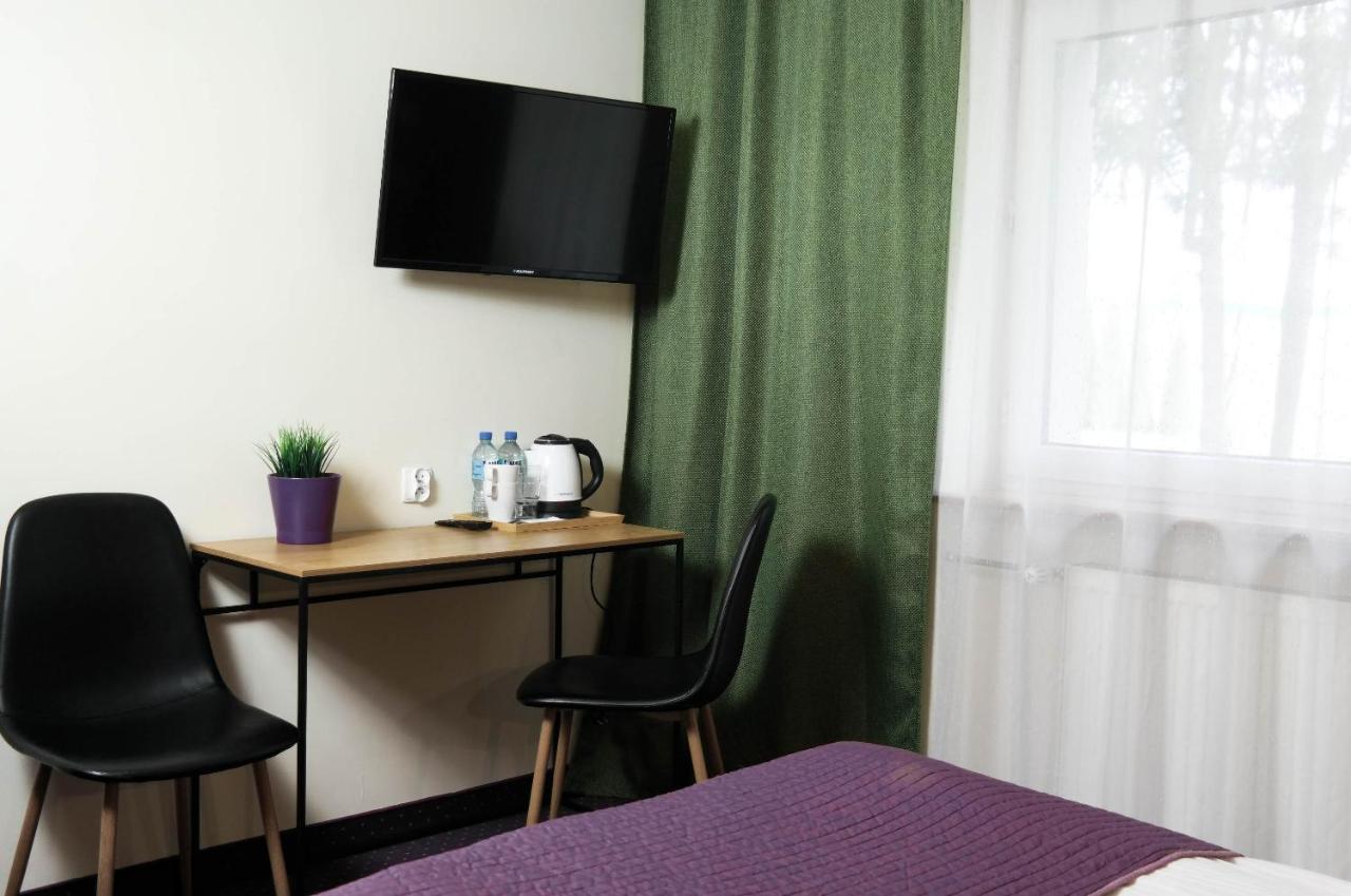 Hotel George Nadarzyn Eksteriør billede